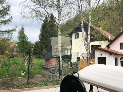 Casa individuala 5 camere 4 bai garaj pivnita si panouri solare in Cisnadioara - foto 2