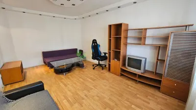 Apartament 2 camere Centrul Civic,decomandat,110000 Euro - Brasov