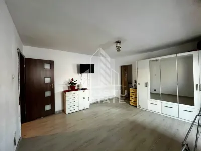 Apartament 3 camere,etaj 3,zona UMT - Timisoara