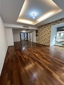 Apartament de 3 camere de vanzare in zona Herastrau la 1 min de parc - Bucuresti