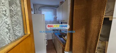 Apartament 4 camere decomandat Drumul Taberei - foto 7