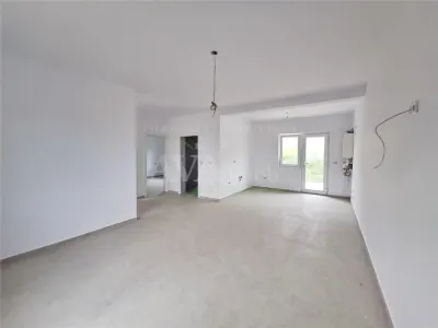 Casa noua din caramida, 80 mp utili – Hemeiusi | Teren 375 mp - foto 4