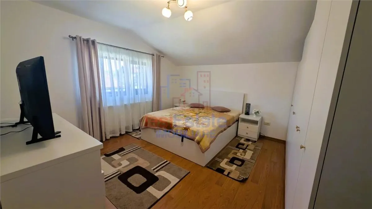 Casa lux mobilata sau partial Bucium - foto 6