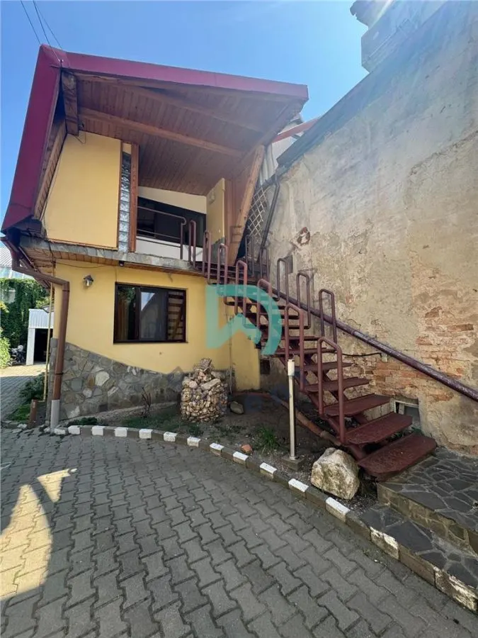 Garsoniera in casa De Mijloc, Brasov. - foto 1