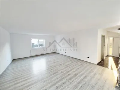 Vila individuala in Proselnici-Miroslava - foto 4