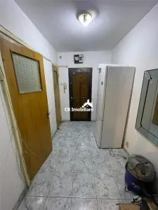 Apartament 3 camere metrou Aparatorii Patriei - foto 6