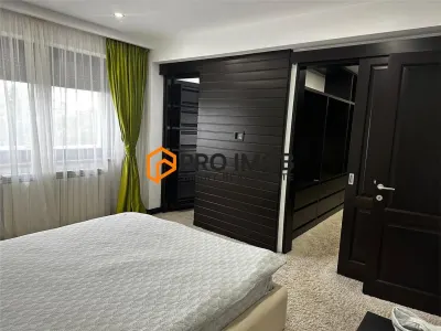 Apartament 2 camere decomandat zona Piata Unirii-Focsani - foto 2