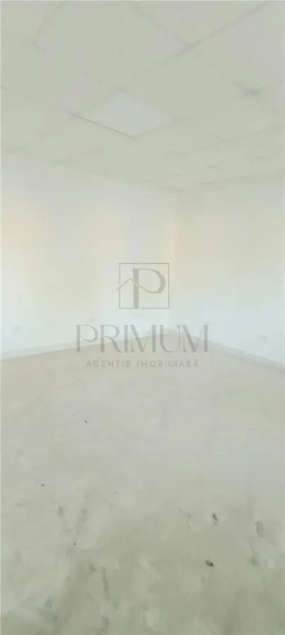 Spatiu comercial cu intrare din strada - Central - foto 4