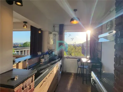 Ultracentral, Priveliste superba , pretabil regim hotelier - Brasov