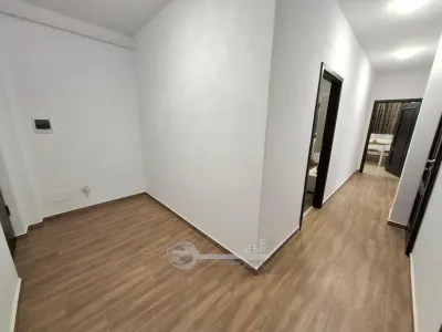 Apartament 3 camere decomandat, capat Cug Valea Adanca, bloc  2022, etaj 1, baie cu geam, parcare privata, liber - foto 8