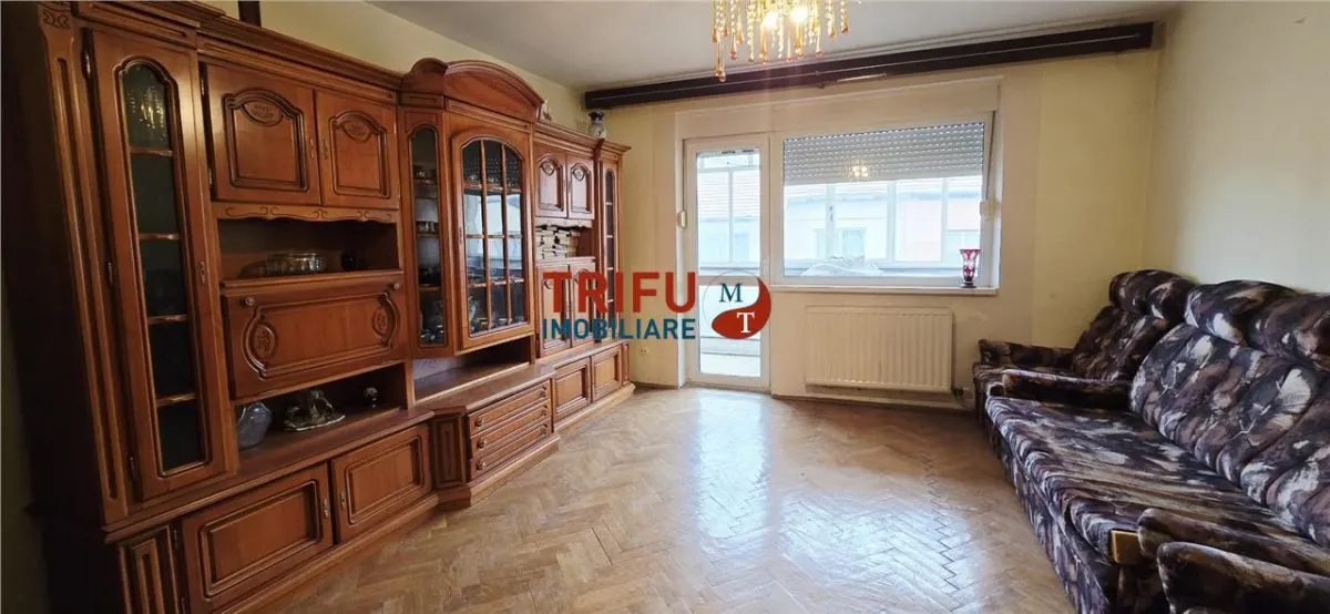 Apartament 3 Camere 71mp în zona Schit - foto 1