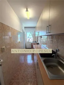 Garsoniera, centrala proprie, Ploiesti, ultracentral. - foto 9