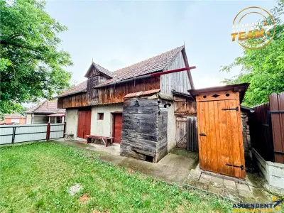 Casa cu teren generos de 1.315 mp, bucatarie de vara complet renovata si acces din doua strazi – Cernat, jud. Covasna - foto 14