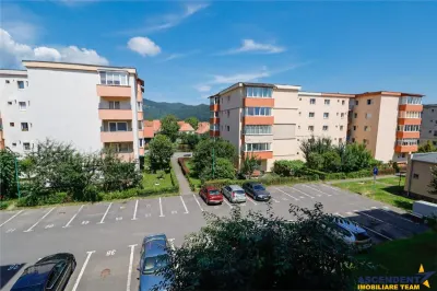 Apartament decomandat, vedere frumoasa, etaj2, Zarnesti, Brasov - foto 11