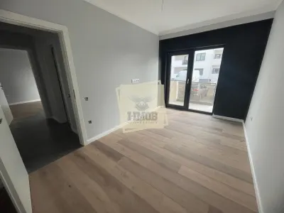 Apartament 2 camere cu balcon si parcare pe Doamna Stanca - foto 2