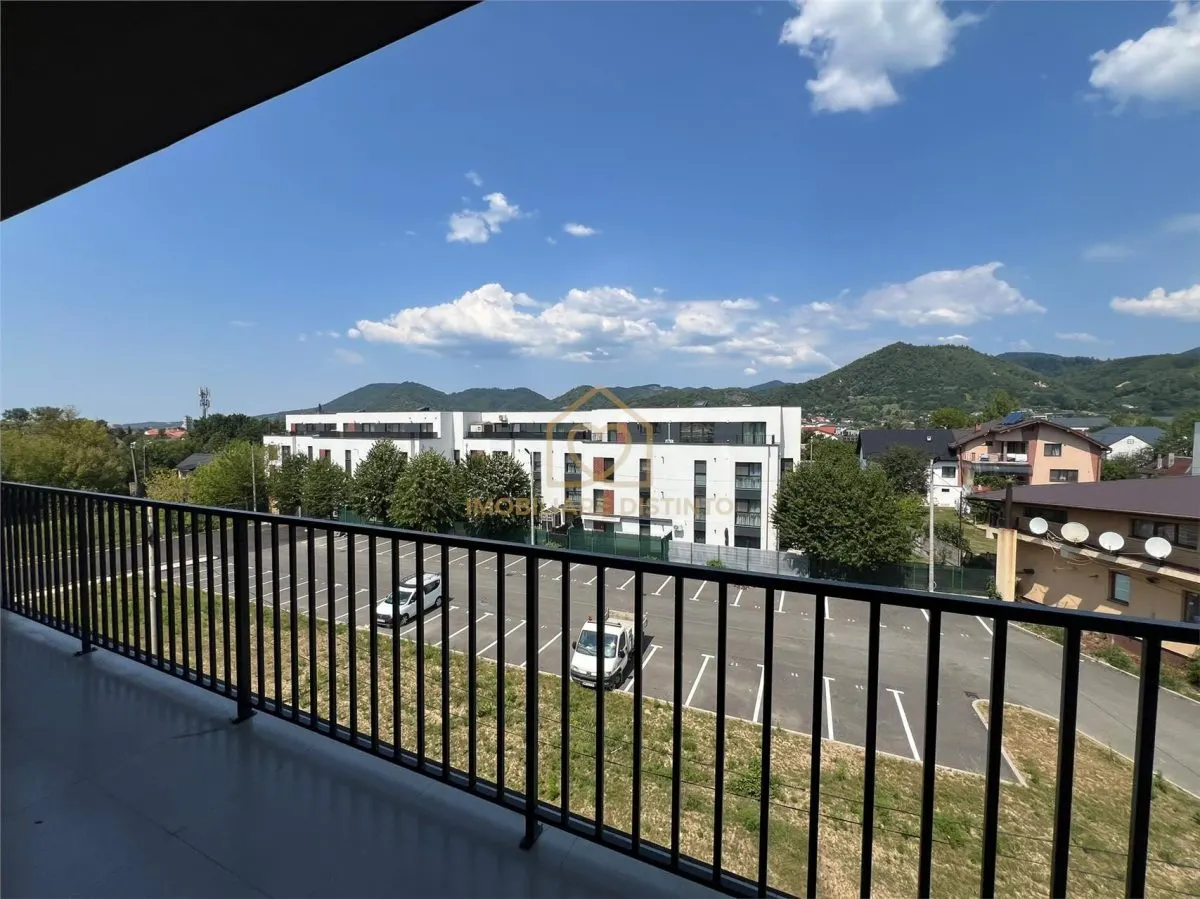 Garsoniera finisata si partial mobilata zona Horia - foto 1