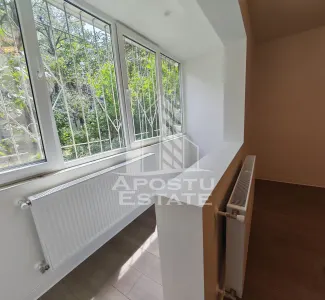 Apartament de vanzare cu 2 camere,renovat complet,zona Gheorghe Lazar - foto 6