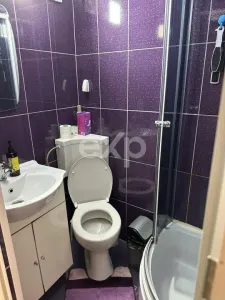 Teren 445 cu fundatie de casa mare + o Casuta locuibila moderna de 2 camere - foto 4