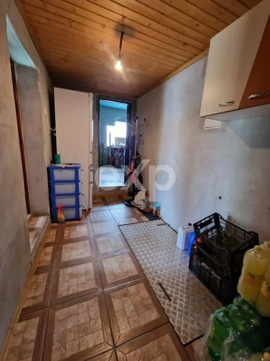 Casă de vânzare în Mircea Vodă + teren 1600 mp - foto 13
