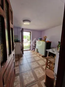 Casă de vânzare în Mircea Vodă + teren 1600 mp - foto 14
