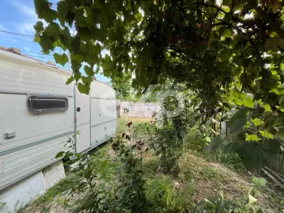 Casa cu 4 camere si baie + teren 567 mp pe Nicolae Balcescu in Gaesti - foto 4