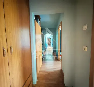 Apartament cu 3 camere, de vanzare, zona Aradului - foto 5