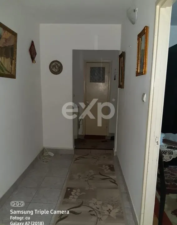 Negru Voda, Apartament 2 camere, decomandat, balcon mare, Școala 14 Pitești - foto 10