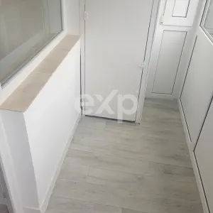 Vânzare apartament 2 camere  Central - foto 6