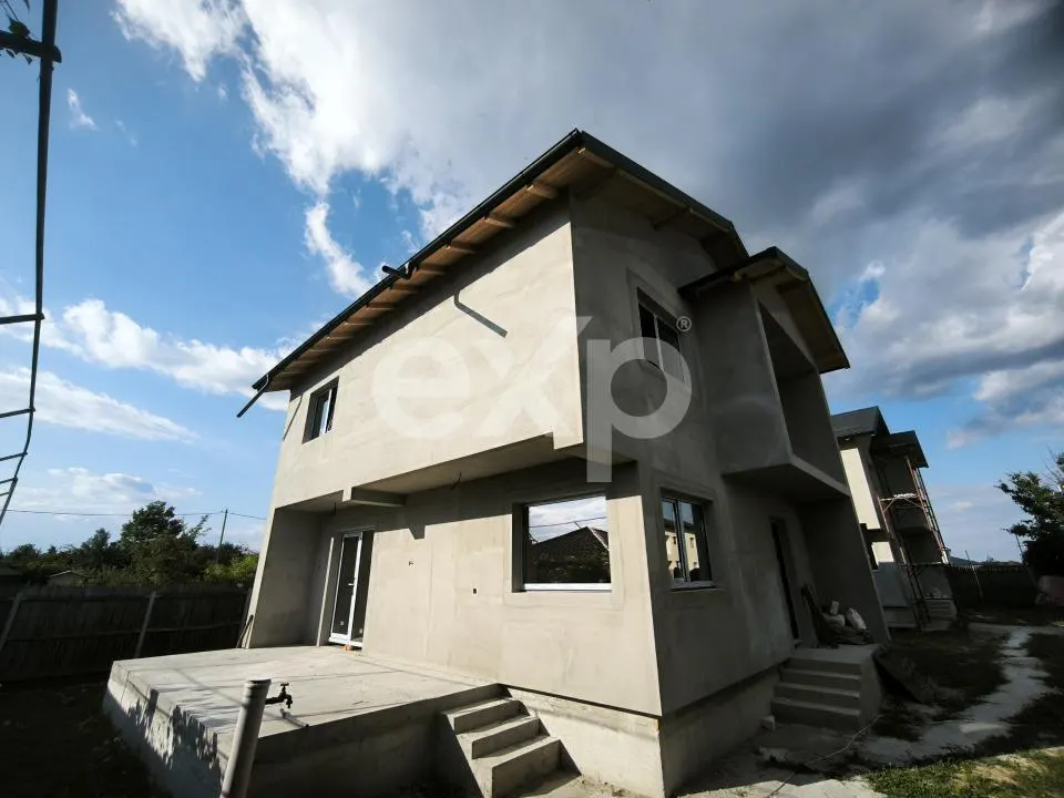 Trivale | Casa 4 camere | 125 mp utili | Teren 308 mp | La cheie - foto 1