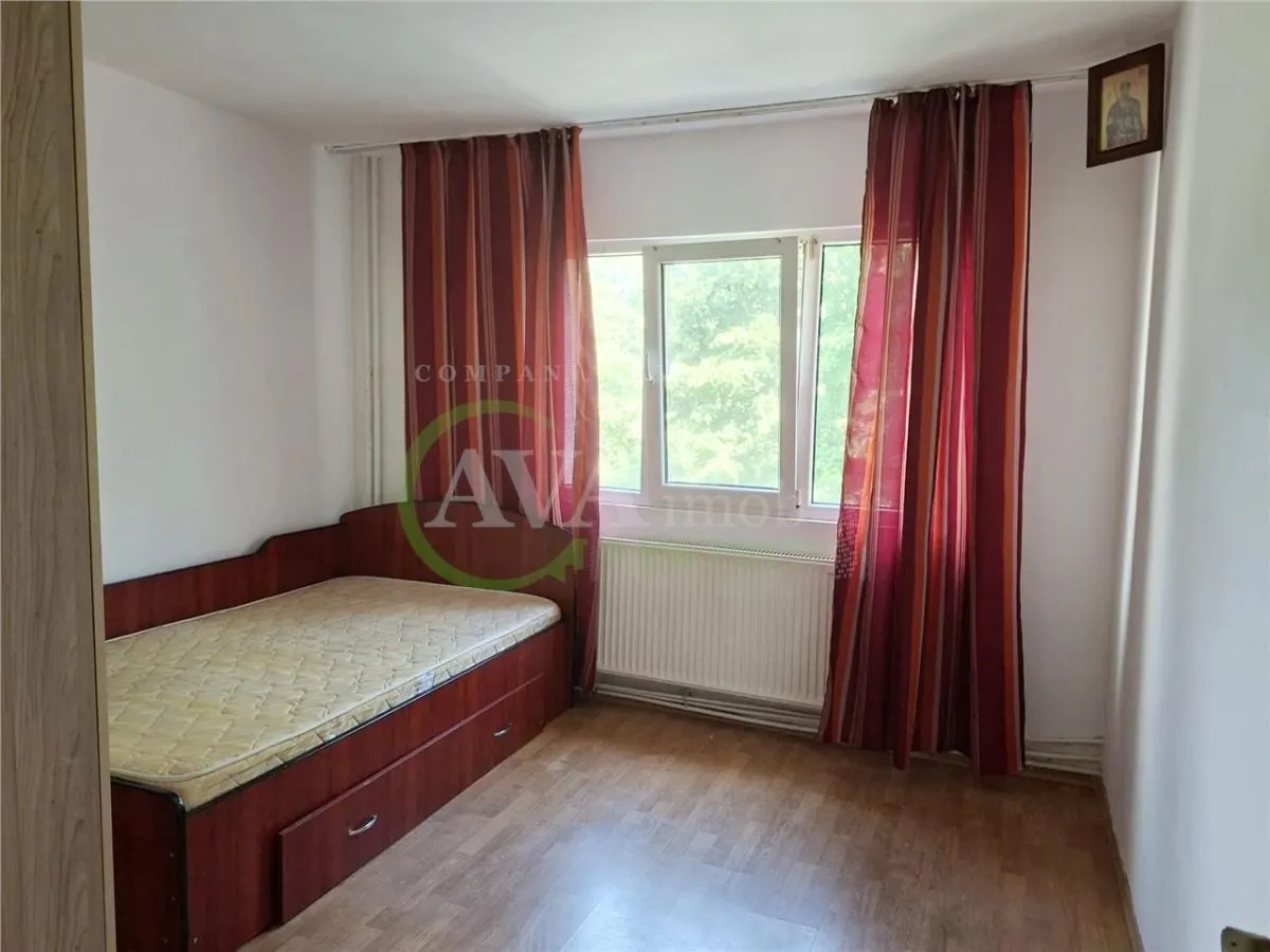 Apartament 2 camere decomandat, 50 mp – Cartierul Narcisa | Mobilat complet - foto 3