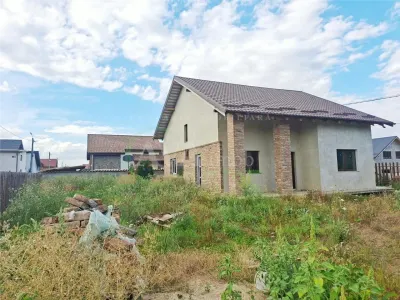 Vila la gri, 100 mp utili – Magura | Teren 670 mp | Garaj - Bacau