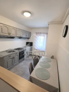 Apartament de vanzare cu 2 camere, semidecomandat, zona Dambovita - foto 3