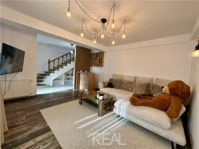 Casa de vannzare Bragadiru -Triplex 116 mp + curte proprie 105 mp - Bragadiru