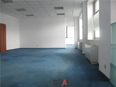 Cladire de birouri de inchiriat Piata Floreasca pretabila clinica - foto 12