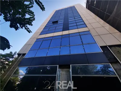 Cladire de vanzare - pretabila clinica, hotel, birouri, rezidential - Bucuresti