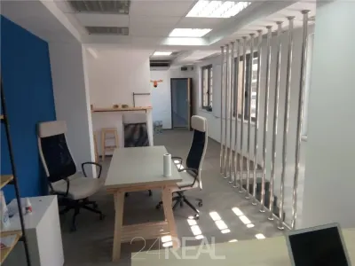 Cladire de birouri in zona ultracentrala - de vanzare - foto 7