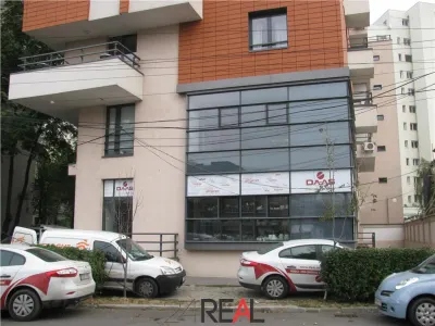 Inchiriere Spatiu Comercial/Showroom parter si mezanin - foto 10