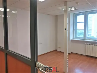Spatii de inchiriat pentru birou, 150 mp + Terasa 70 mp - foto 6