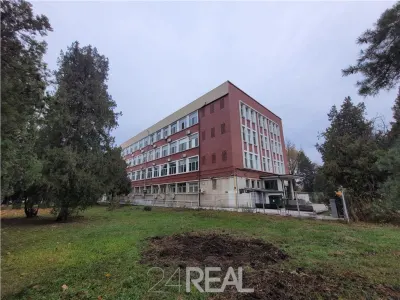 Inchiriere cladire pretabil clinica - minim 835 mp  - Republica - Bucuresti