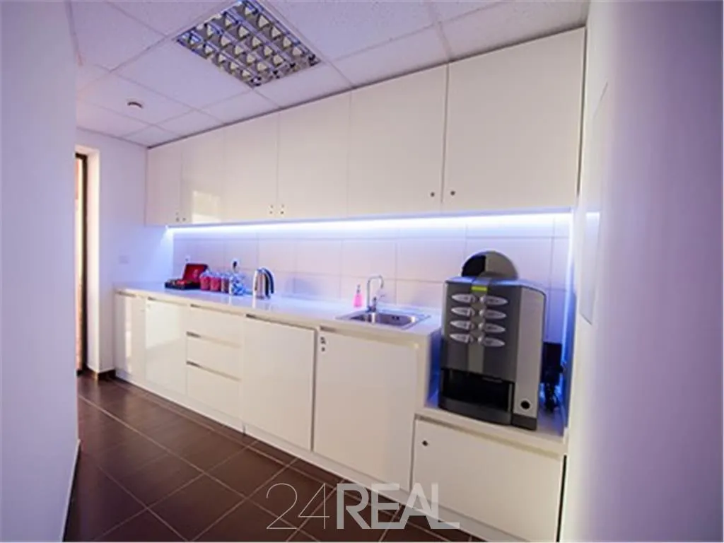 Co-working spaces in Unirii View, mobilate, cu servicii incluse - foto 10
