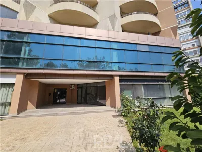 Vanzare Spatiu comercial stradal - Parter si Mezanin - 900 mp - foto 4