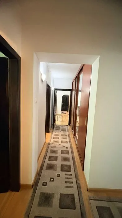 Apartament 4 camere | semidecomandat - 2 bai | Tătărași Flora |  580 â‚¬ - foto 6