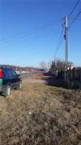 VANDUT !!! Teren in com. Oituz, stradal zona Batca, 30 euro/mp - foto 3