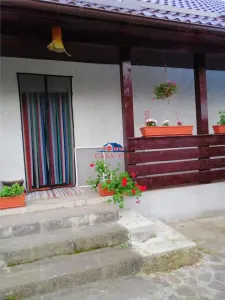 VANDUTA !!! Casa in Onesti 0742 801 123 / com Oituz, anul 2020 - foto 8