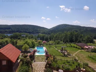 RATE Pensiune 12 cam Superba*** malul Lac Mocearu piscina ,16277mp - Plaiu Nucului