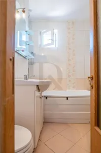 Oferta rara ! Copou - Titu Maiorecu , 3 camere , 71 mp , etaj intermediar - foto 9