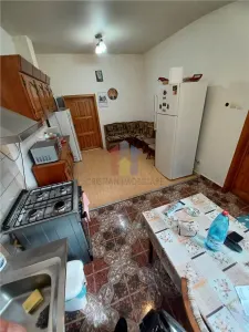 Vila P+2 Centru>Gradina Publica 286mpconstruiti din caramida cu 350mp teren - foto 17