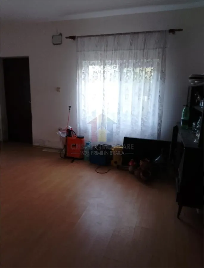Casa 5 camere, teren 1349 mp, la 20Km de Braila - foto 23