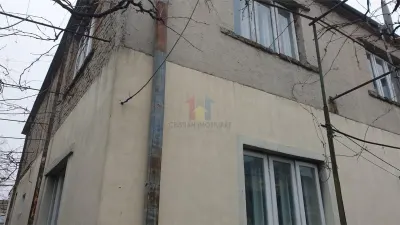 zona Grivitei-Pta Mare Vila P+1, 6 camere, 2 bai teren 242mp deschidere 10 m la strada - Braila