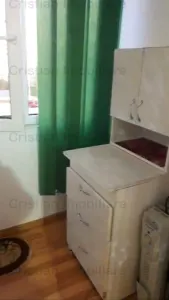 Garsoniera Mobilata si Utilata, etaj 2, zona Hipodrom - foto 3
